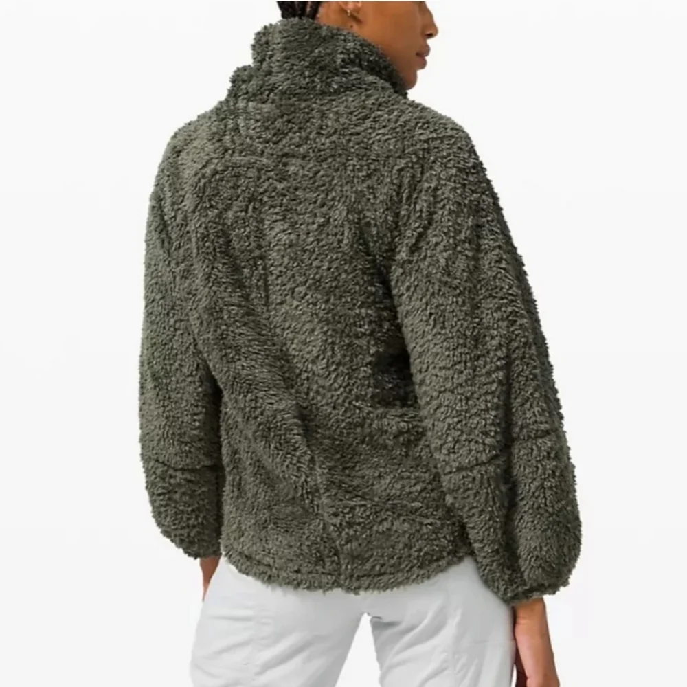 LULULEMON Warm Restore Sherpa Fleece Pullover in Army Green Size M/L